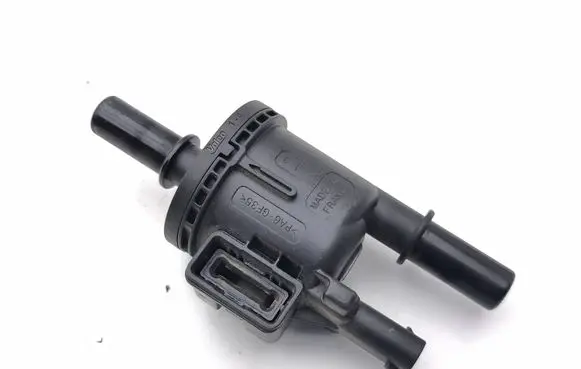 Peugeot 3008 III Fuel pressure sensor 983534088003