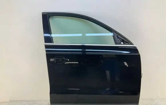 Audi Q3 8U Front door 8U0831312B
