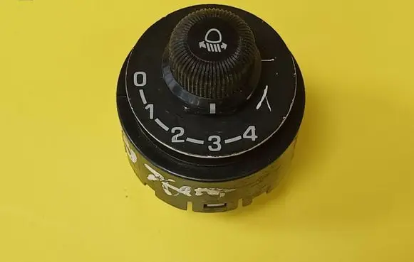 Mitsubishi Galant Headlight level height control switch
