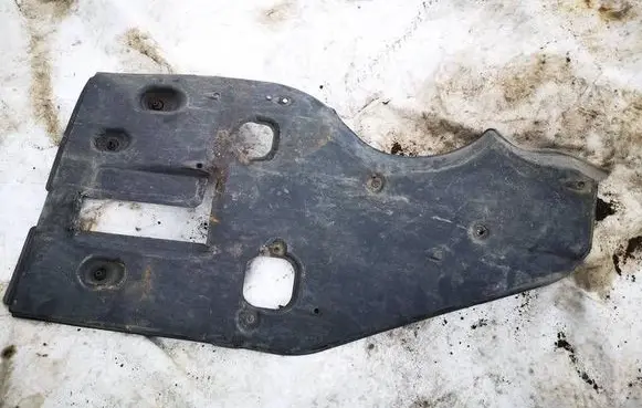 Lexus IS 220D-250-350 Engine splash shield/under tray 5839953010
