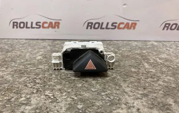 Ford Focus Hazard light switch 2M5T13A350AA