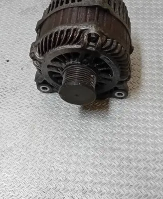 Renault Trafic II (X83) Generator/alternator 8200654789