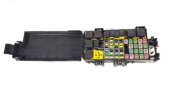 Jeep Grand Cherokee (WK) Fuse module 68026455AC