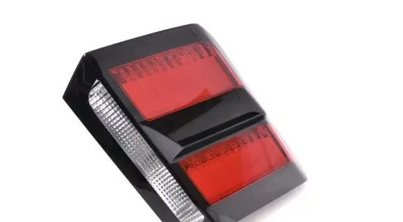 Tailgate rear/tail lights