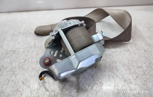 Hyundai ix 55 Front seatbelt 888703J400