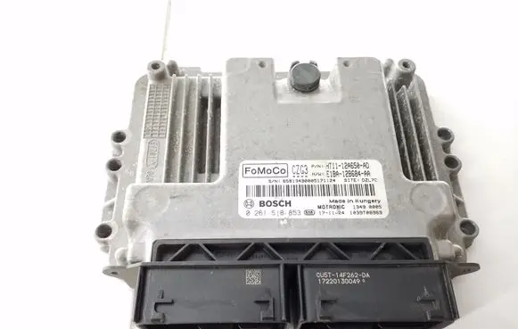 Ford Courier Engine control unit/module 0261S18853 HT1112A650AD E1BA12B684AA