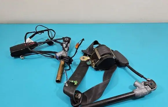 Renault Megane II Front seatbelt 8200562480 IMPRK1477547