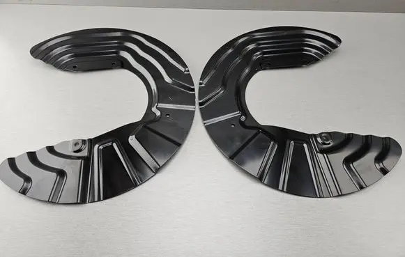 BMW X4 F26 Front brake disc dust cover plate 6787513 6787514 34106787513