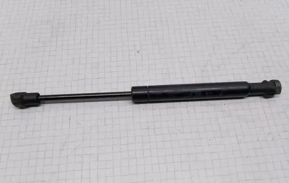 Volvo V70 Front bonnet/hood damper/strut 9154605