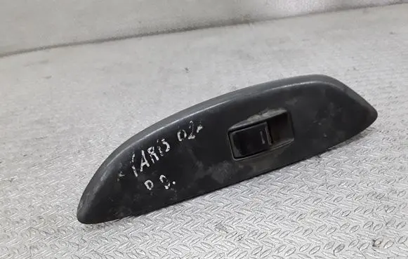 Toyota Yaris Electric window control switch