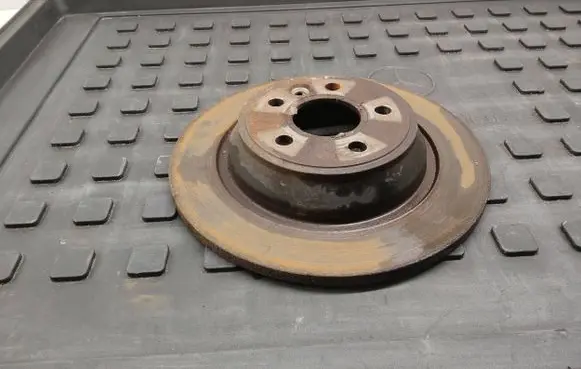 Land Rover Evoque I Rear brake disc