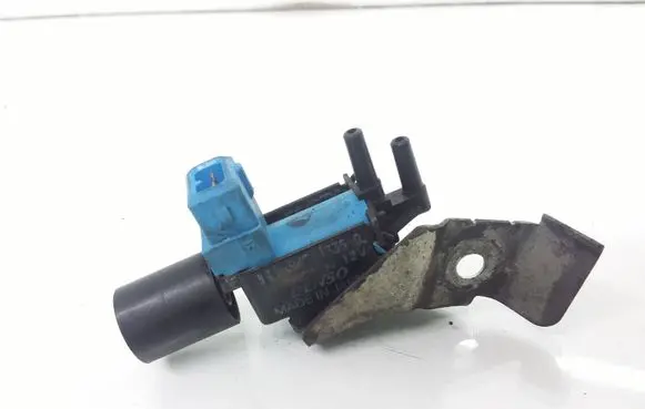 Opel Vectra C Vacuum valve 118943843350 94384335