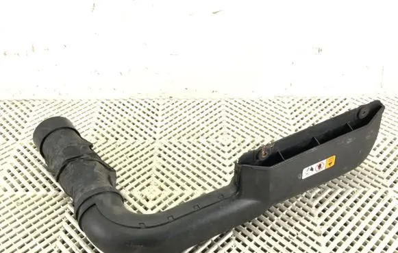 Hyundai i40 Air intake hose/pipe 28210-3Z301