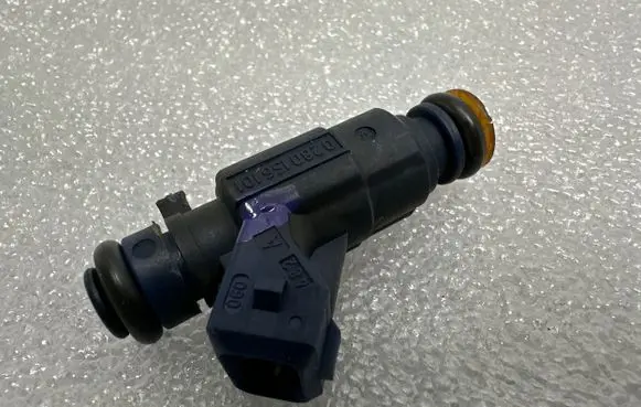 Porsche Cayenne (9PA) Fuel injector 0280156101