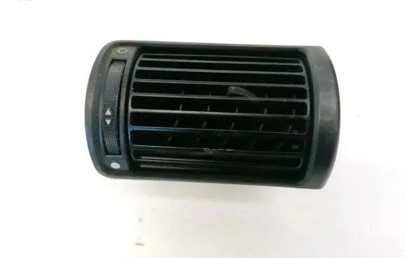 Audi A4 S4 B5 8D Dash center air vent grill 8D1820902