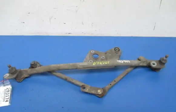 Peugeot 106 Front wiper linkage and motor