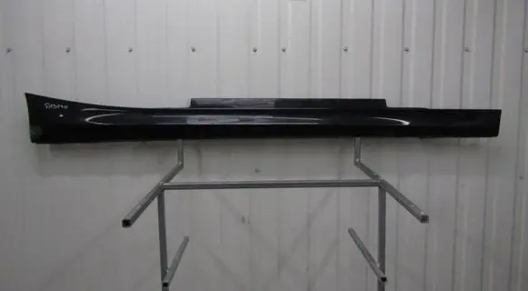 Front sill (body part)