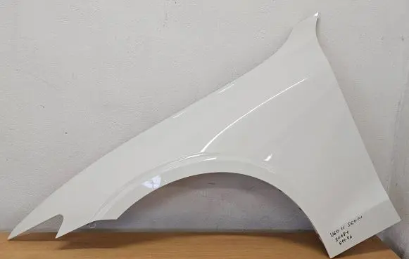 Volvo S60 Fender