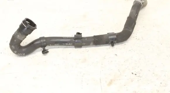 Volkswagen PASSAT B8 Engine coolant pipe/hose 5Q0820507M