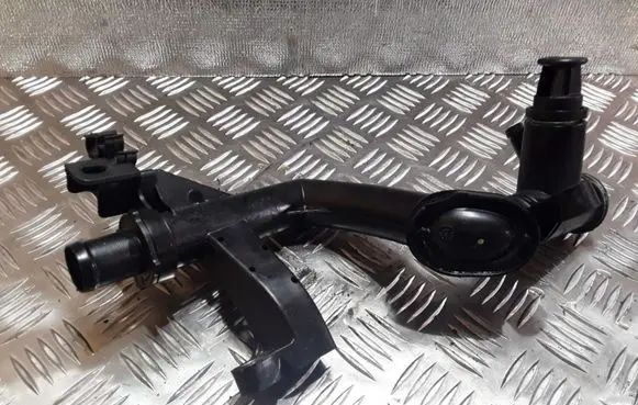 Peugeot 308 Engine coolant pipe/hose 9660660580
