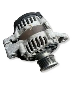 Opel Zafira B Generator/alternator 13579668 14V100A