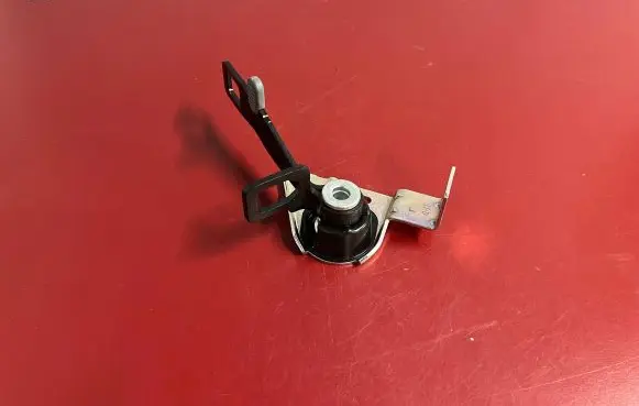 Mini One - Cooper F56 F55 Seat back rest lock catch 7317711