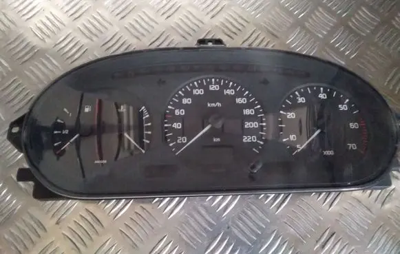Renault Megane I Speedometer (instrument cluster) 7700847782