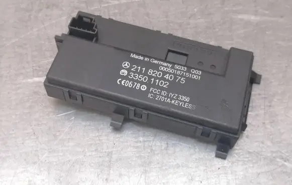 Mercedes-Benz E W211 Keyless (KESSY) go control unit/module 2118204075