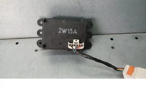 Mazda Premacy Coolant heater control valve 2W13A