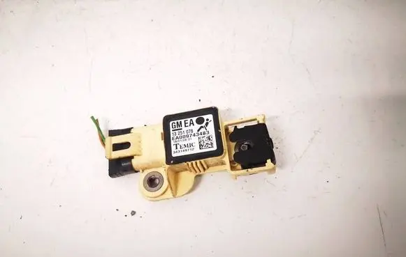 Opel Astra H Airbag deployment crash/impact sensor 13251078