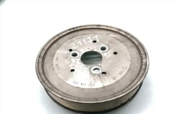 Audi A6 S6 C6 4F Power steering pump pulley 06C145255