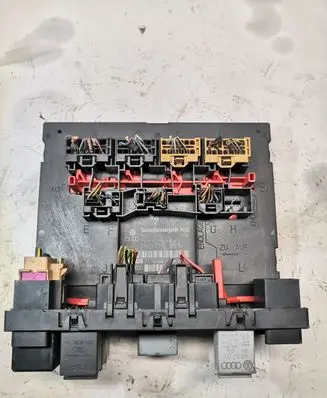Audi A3 S3 8P Comfort/convenience module 8P0907279