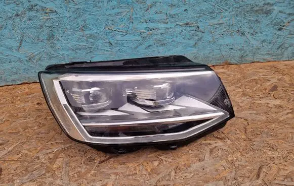 Volkswagen Transporter - Caravelle T6 Headlight/headlamp