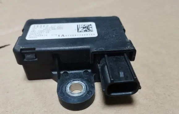 Acura RDX I Tire pressure sensor 39360STKA011