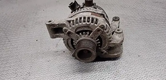 Ford Focus Generator/alternator 3M5T10300LD 1042105800