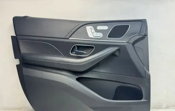 Mercedes-Benz GLE W167 Front door card panel trim A1677275900