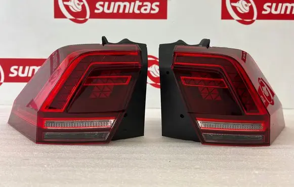 Volkswagen Tiguan Rear/tail lights 5NA945207F 2SD01252101