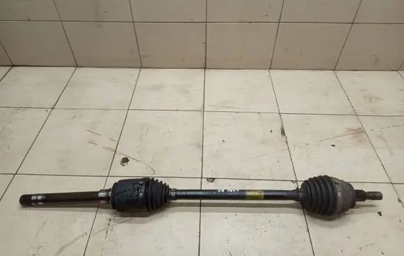 Mercedes-Benz ML W164 Front driveshaft A1643301901