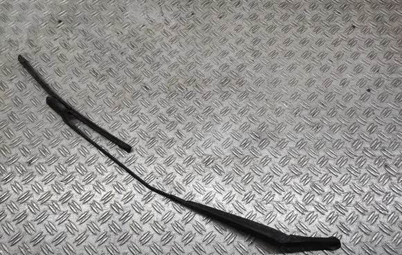 Fiat 500L Front wiper blade arm W000036353 AS12U
