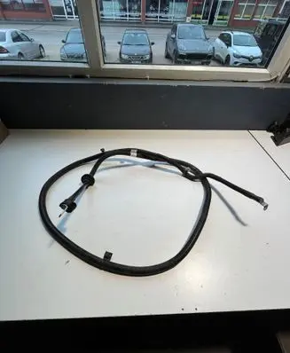 Opel Astra K Positive cable (battery) 39022710 2347587