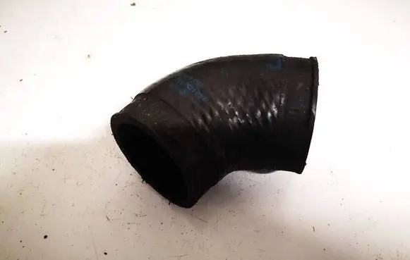 Volkswagen PASSAT B5.5 Intercooler hose/pipe 3b0145834e