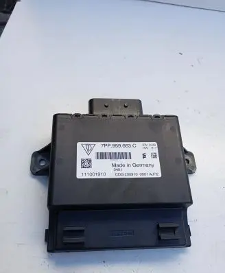 Porsche Cayenne (92A) Voltage converter/converter module 7PP959663C 111001910 CDG200910