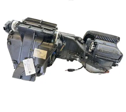 Skoda Superb B6 (3T) Interior heater climate box assembly 3T1820003AA CZ4431607312 CZ116455702