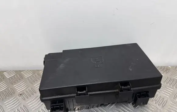 Fuse box set
