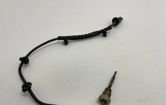 Opel Corsa E Exhaust gas temperature sensor 55570089