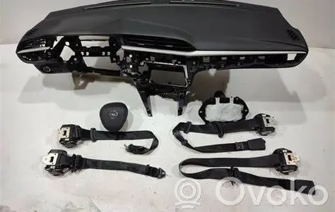Opel Corsa F Dashboard 