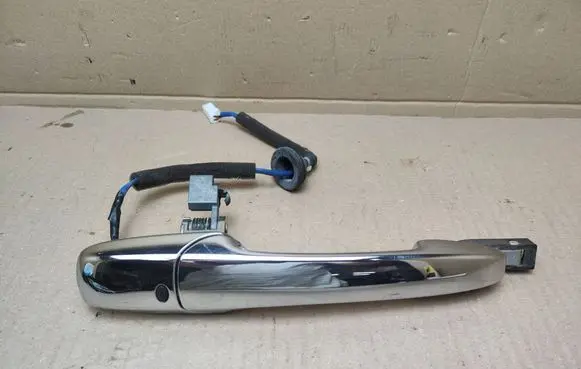 Mazda CX-9 Front door exterior handle