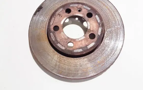 Volkswagen Fox Front brake disc ventiliuojamas