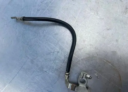 Positive cable (battery)