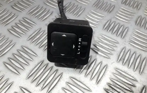 Mazda Xedos 6 Wing mirror switch